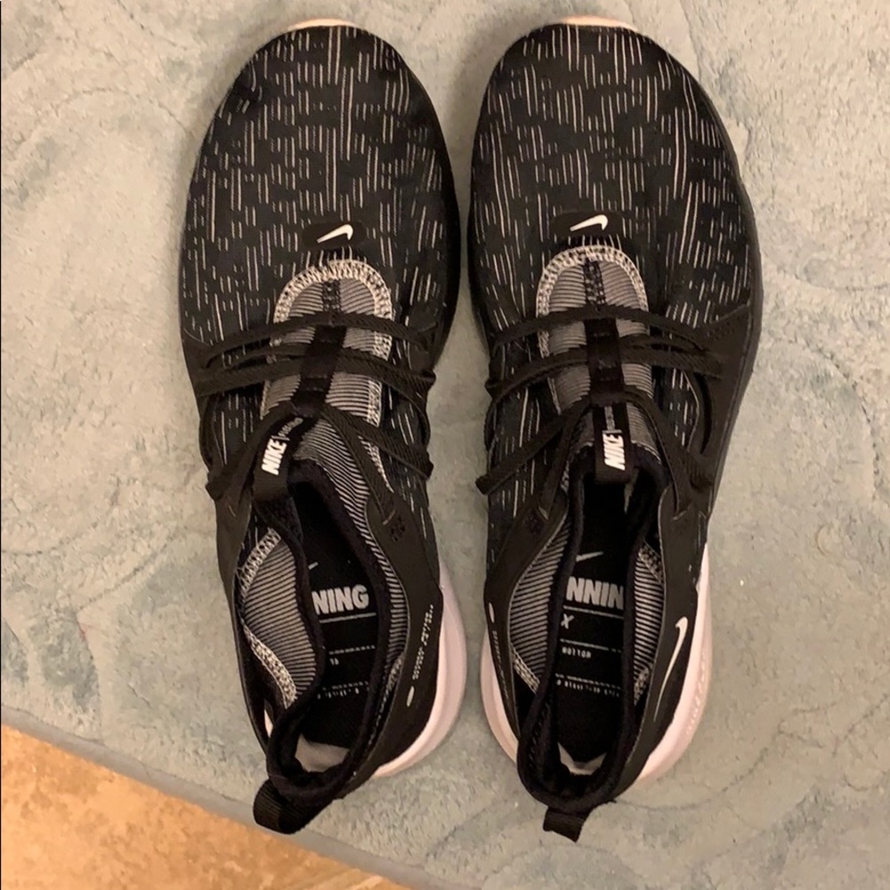 Nike Flex Running Shoe- WORN TWICE